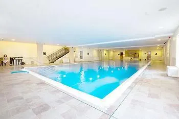 The Residence Apartments @ The Montenotte Hotel  Cork